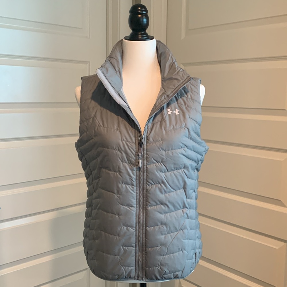 UNDER ARMOUR Women’s Fitted Puffer Vest